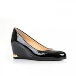 фото BALDININI Простые черные туфли из лакированной кожи от бренда Baldinini