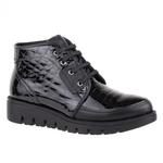 фото SHOES MARKET Зимние черные лаковые ботинки с тиснением под рептилию бренда Shoes Market