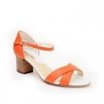 фото POLLINI Ярко-оранжевые босоножки на квадратном каблуке от бренда Pollini