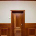 фото Межкомнатная дверь из массива сосны, покрытие: шпон, Берест, коричневый