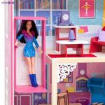Фото №6 Большой дом для куклы "Муза" с 16 предметами мебели, качелями и лифтом (PD315-01)